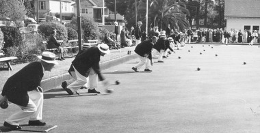 Photograph, Ringwood Bowling Club- Green Opening Day, 1960.  "Mens Spider"