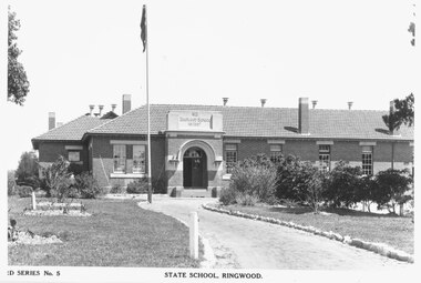 Photograph, Ringwood State School, Greenwood Ave. Built 1922 (Ward Series No 5 Postcard)