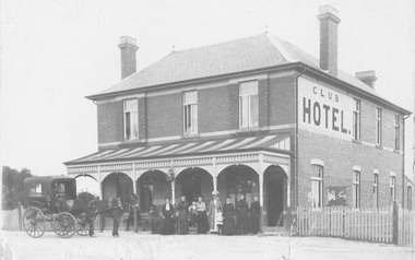 Photograph, Club Hotel, Mount Dandenong Road, (East) Ringwood in 1897