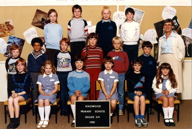 Photograph, Ringwood Primary School 1985 Class Photo Grade 3/4, 1985
