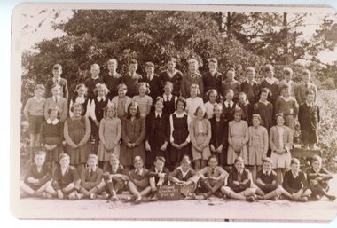 Photograph, Ringwood State School 1948 Grade 6 Class Photo
