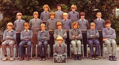 Photograph - Group, Ringwood Technical School 1976 Form 2J, c 1976