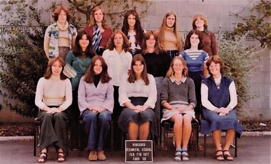 Photograph - Group, Ringwood Technical School 1977 Form 5B, c 1977