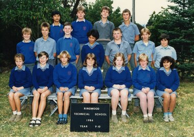 Photograph - Group, Ringwood Technical School 1986 Year 9.10, c 1986