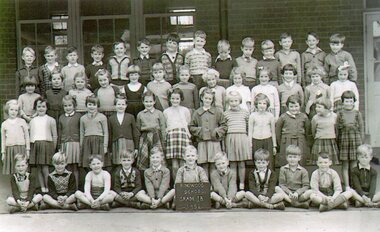 Photograph, Ringwood Primary School Class photograph. Grade 1B -1956
