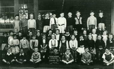Photograph, Ringwood State School - Class photograph - Grade 1D, 1954