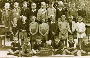 Photograph, Ringwood State School - Grade 1A, 1947