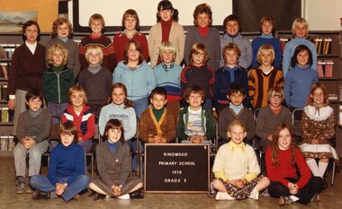 Photograph, Ringwood State School - Grade 5, 1979