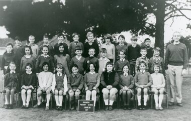 Photograph, Ringwood State School -  Grade 4A, 1971