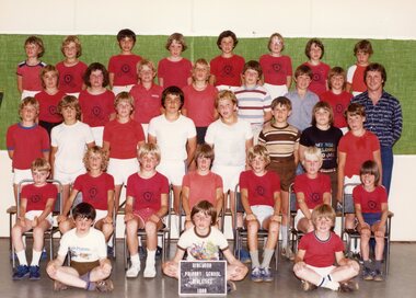 Photograph, Ringwood State School - Boys Athletics, 1980