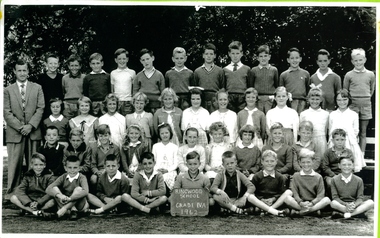 Photograph, Ringwood State School -  Grade 4A, 1962