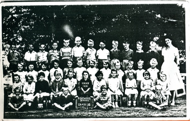 Photograph, Ringwood State School -  Grade 1C, 1962