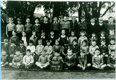 Photograph, Ringwood State School -  Grade 2B, 1960
