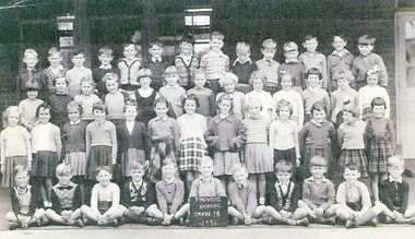 Photograph, Ringwood State School - Grade 1B, 1956