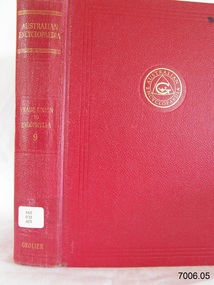 Book, The Australian Encyclopaedia Vol 9 set 1