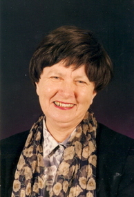 Article - Article - Women, University of Ballarat: Women of Note;  Carolyn Blackman, Lecturer in Chinese Language, c1992 - 1999
