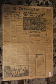 Newspaper - U. K. Evening Mail Newspaper Dated 8/5.1945 - V E Day - Victorious Londoners Call For Their king and Queen, U. K.  Evening Mail Newspaper Dated 8/5.1945