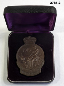 1915 Medallion in presentation box.