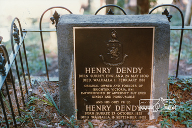 Photograph, Henry Dendy's grave, Walhalla