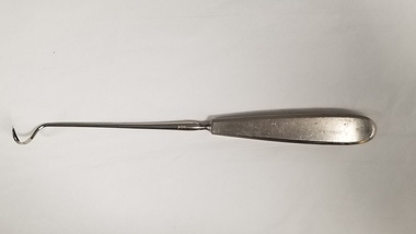 Tool - Cervical suture needle used by Dr Fritz Duras and Dr Michael Kloss