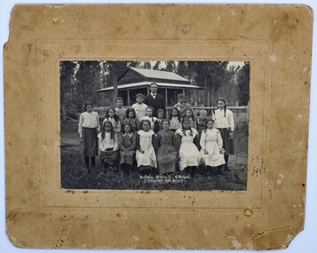 Photo, F.Foxcroft, Buffalo River South State school, 1913
