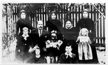 Photograph (Item), Taylor Family Group, Malmsbury