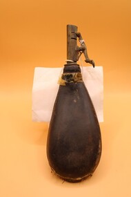 Weapon - gunpowder flask, Gunpoder flask containing shot