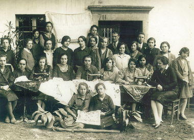 Photo, Tomaj, Slovenia under Italy, School of Fine needlework and Embroidery, 1930, Marcela Gec Bole sitting front row, second, 1930