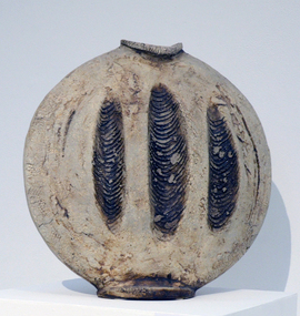 Ceramic, Press Moulded Pot by Les Castle, 1979, c1979