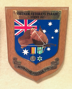 Memorabilia - Commemorative Plaque, Vietnam Veterans Parade Sydney 1987 Participants plaque, 1987