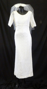 1965 White Guipure lace full length short sleeve wedding dress (front view)