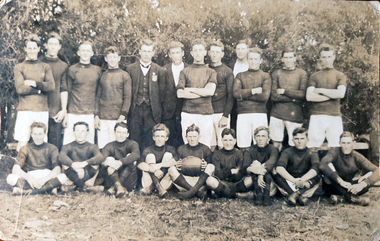 Photograph, Carisbrook Football Team (probably)