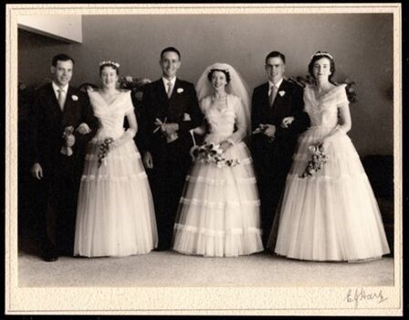 Wedding party of David and Elaine nee Milnes. Best Man was John Mann to Elaine's left. Others unnamed.