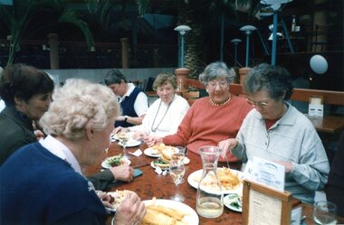 Photograph, Faye Lamb, Ladies at lunch [Heidelberg Golf Club], 1997