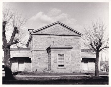 Beechworth Courthouse street view