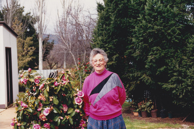 Image of Mrs Alma Ashcroft, the interviewee for the LISTEN TO WHAT THEY SAY by Jennifer Williams oral history project.