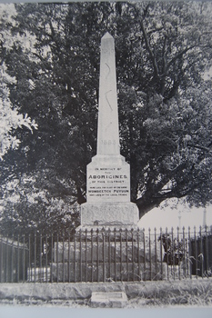 Black and white photograph of Wombeetch Puyuun Monument in the Camperdown Cemetery