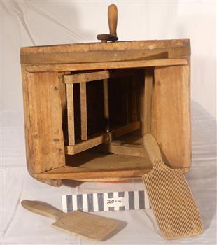 Butter churn domestic