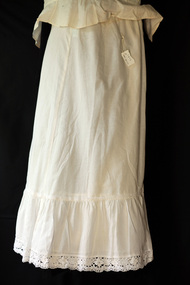 Clothing, lady’s half petticoat