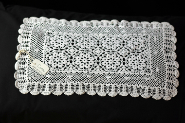 Domestic object - Haberdashery,  doily  crocheted x 4, c1900