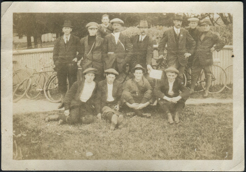 "Holidaying at Flinders" - 1918 Cheltenham Methodist Youth Group 3 of 7