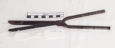 Toiletries, steel, hair curling tongs, c1900