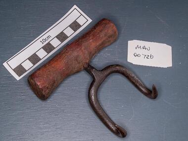 Tools, bale hook small, c1900