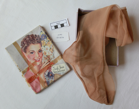 Clothing, lady's stockings "Holeproof'