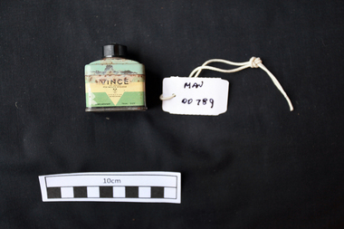 Containers, glass  jar ‘Vince’ mouth hygeine, c1950