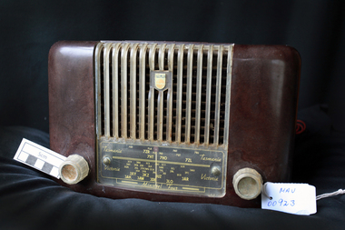 Communication Devices, radio, 'Phillips', c1930