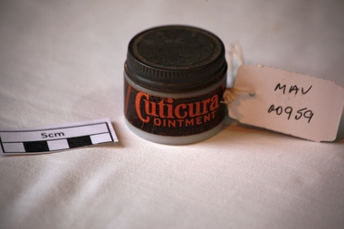 Manufactured Glass, jar of 'Cuticura' ointment, mid 20thC