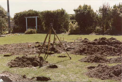 The Builders Mr Moody & Mr Smith preparing the site in Joyce Park at the commencement of the 'Reconstruction in February 1984 (2 of 3)