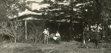 August Rietmann Frieda Stefanie Box Cottage c 1918 (1 of 2)