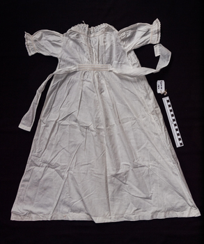 Clothing, baby's long nightgown